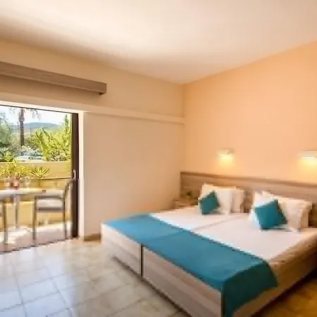 Rossis Hotel 3*